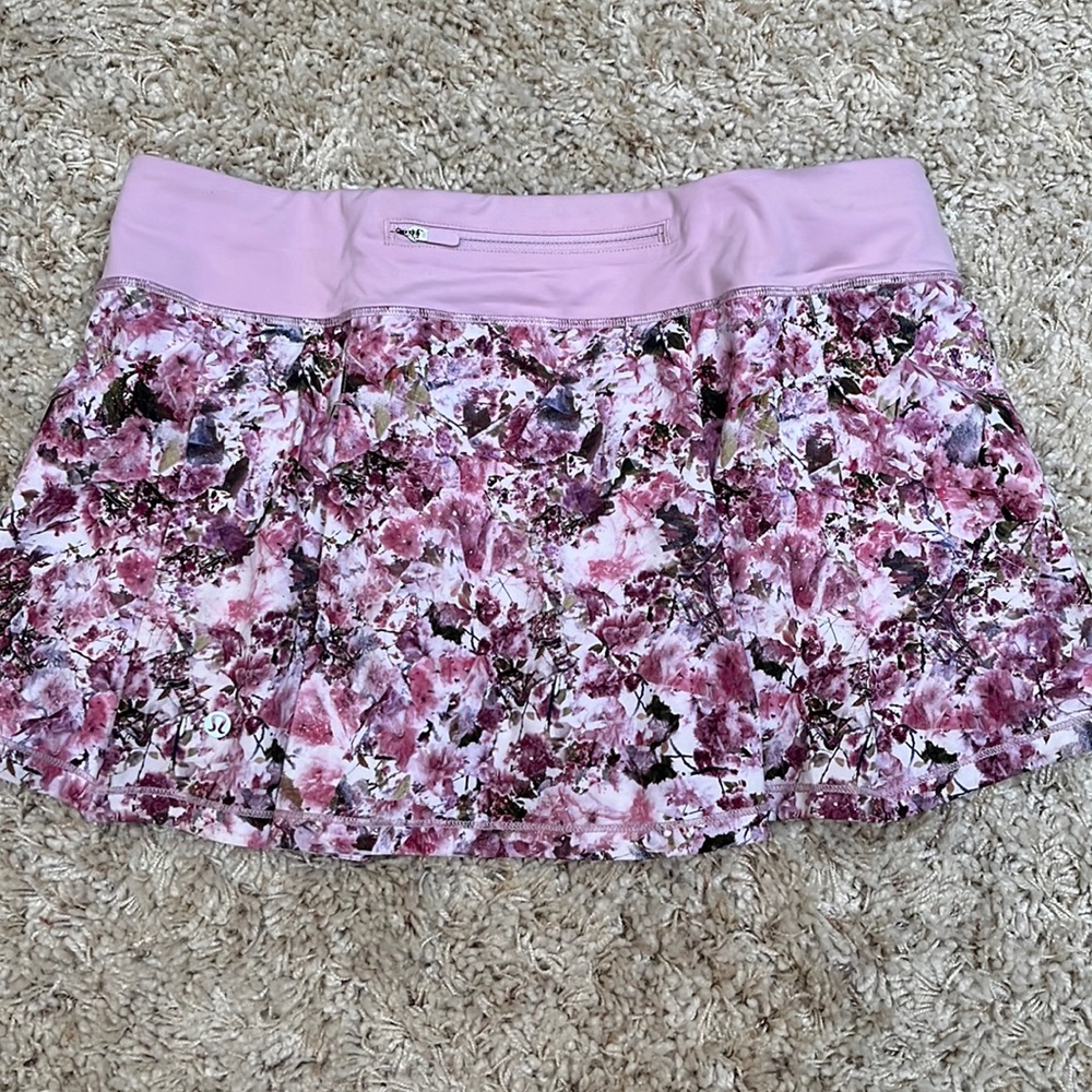Lululemon Pace Rival Skirt - 10 - Pink Floral